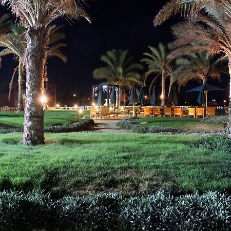 Mousa Coast Hotel & Spa Рас-Седр Экстерьер фото