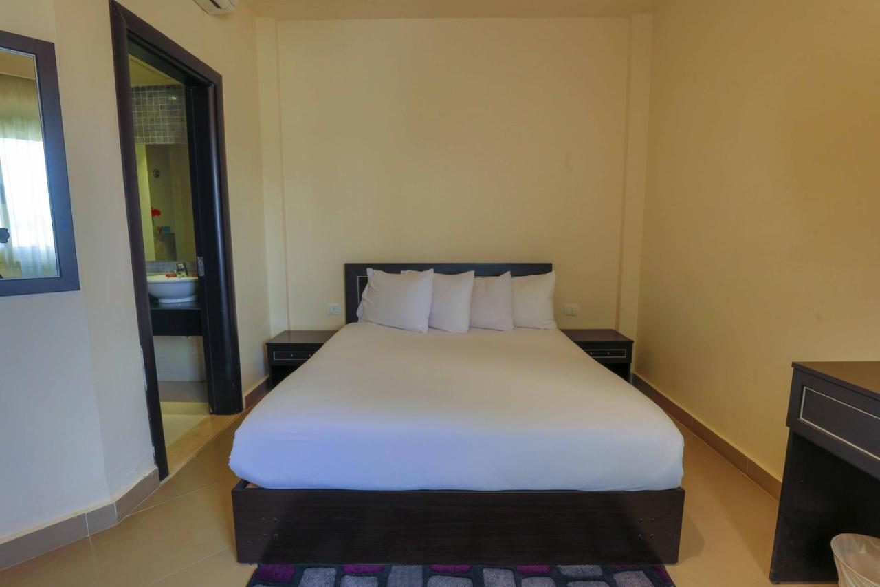 Mousa Coast Hotel & Spa Рас-Седр Экстерьер фото